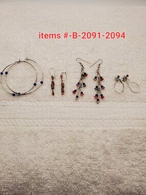 4Pair of pierced Earrings, item # B -2091-2094, . wt. 9 grams.